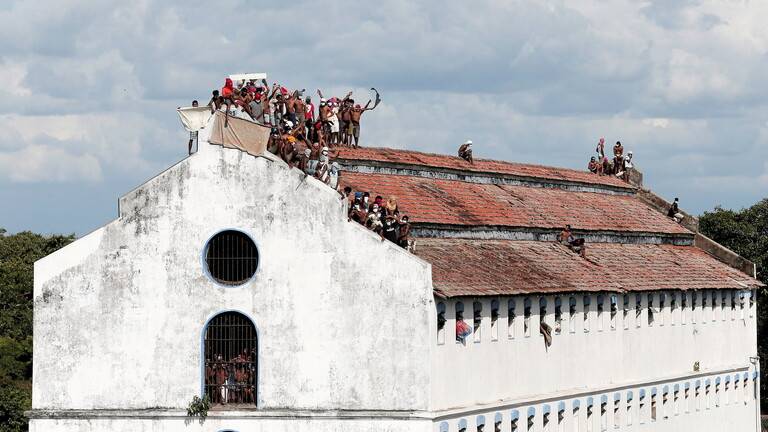 تمرد داخل سجن في سريلانكا بسبب كورونا خلف 8 قتلى وأكثر من 70 جريحا