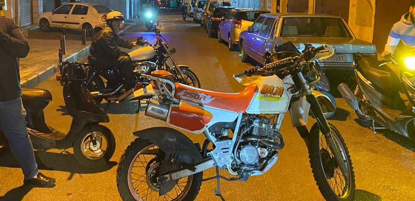 قطع الطريق في برج ابي حيدر... هذا ما تم العثور عليه