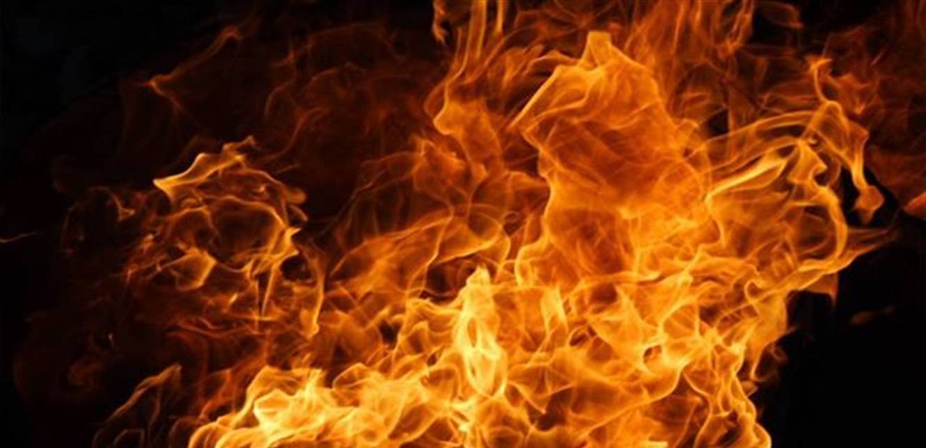 حريق في خيمة للنازحين السوريين خراج ابل السقي ومخاوف من امتداده