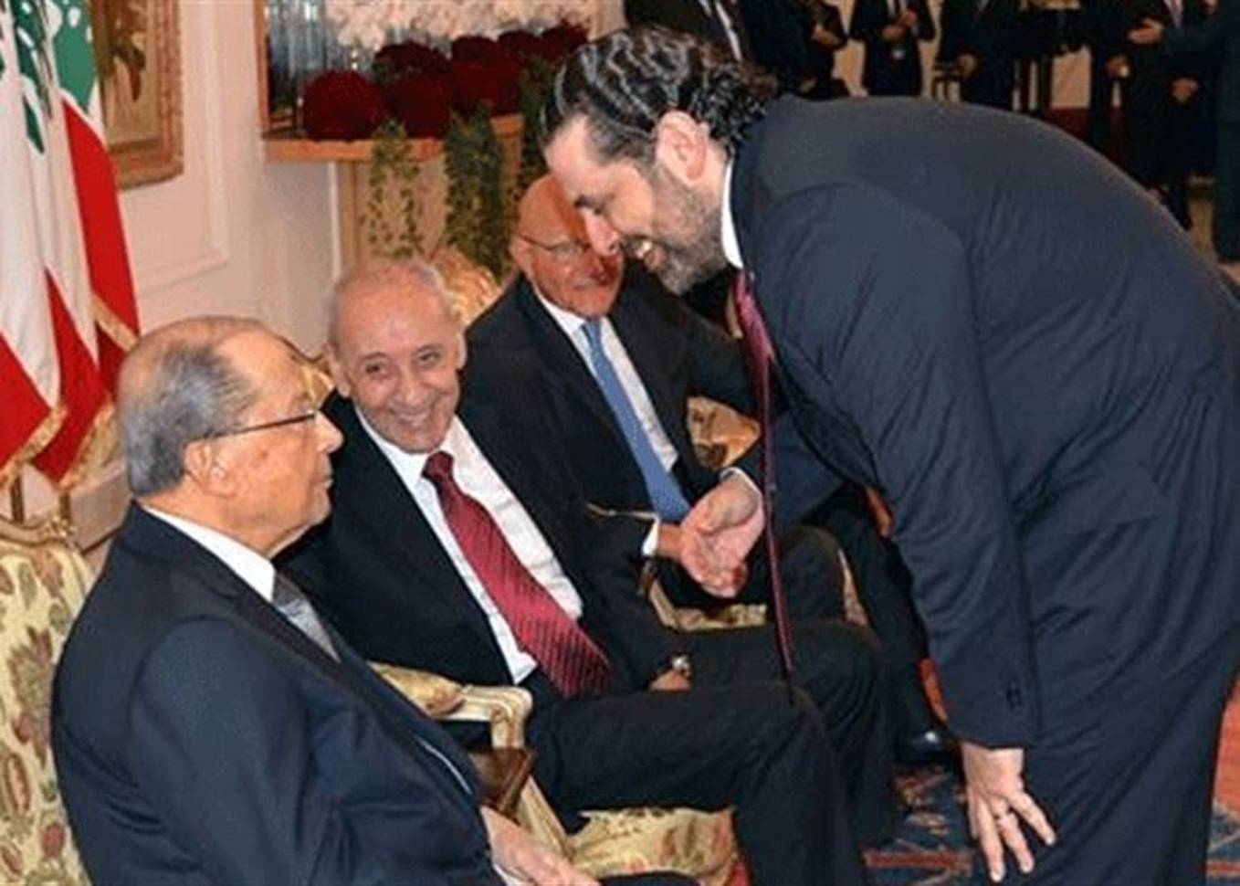 عون لمن يسأل : ليقدّم الحريري ما يشاء.. الجواب حاضر !
الرئيس المكلف «ناطـر».. بـري «مسكّر وكالة الوساطات».. والنتيجة سلبية : «بلقاء او بلا لقاء»