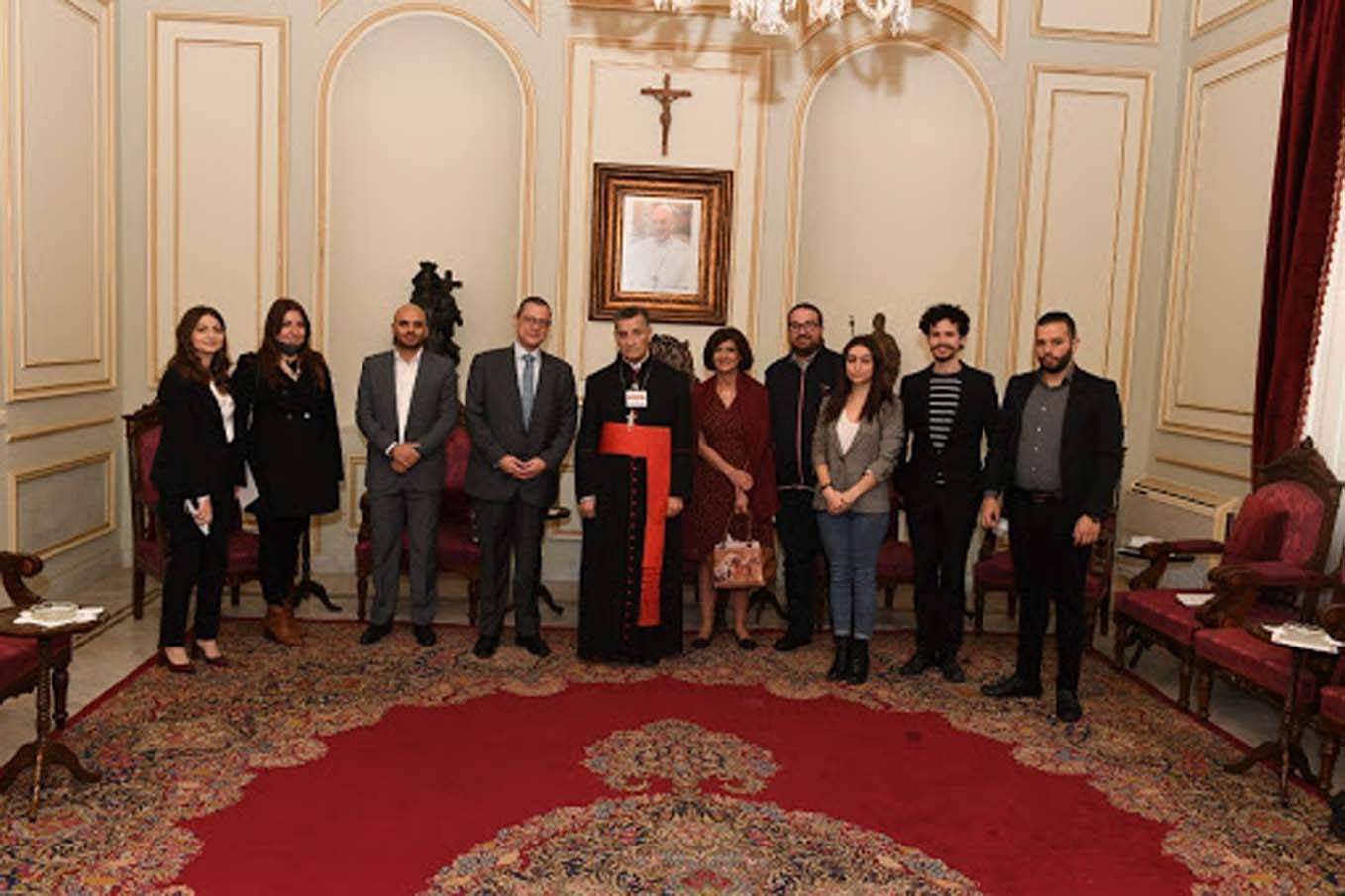 «لبنان ليس ورقة مساومة امام ايّ حل اقليمي او دولي»
الـراعي رفض استقالـة رئـيــس الجمهورية: مشكلتنا ان البعض يُـقـــرّر
بالنيابة عـن الــدولة قرار الحرب والسلم