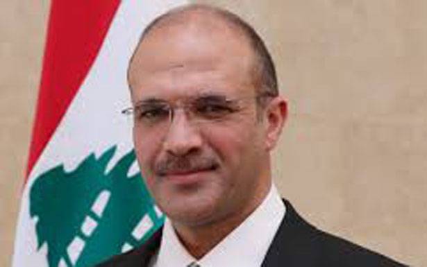 حمد حسن : رغم النتائج غير الايجابية سيُفتح الـبــلـــد يـوم الاثـنيــن