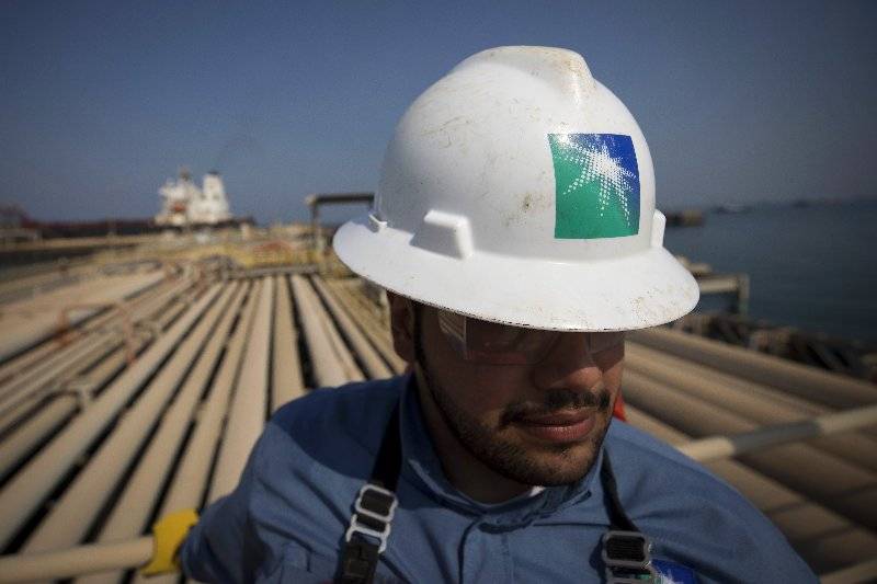 واردات الولايات المتحدة من النفط السعودي تهوي لأدنى مستوى في 35 عاماً