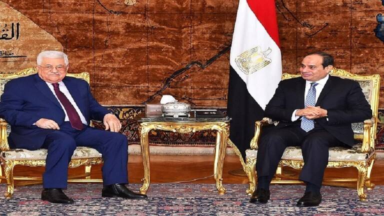 السيسي يسعى لاستضافة قمة سلام إسرائيلية فلسطينية بحضور نتنياهو وعباس