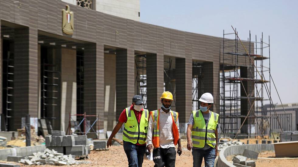 مصر تستعد لإنشاء أول مصنع للسكك الحديدية في البلاد