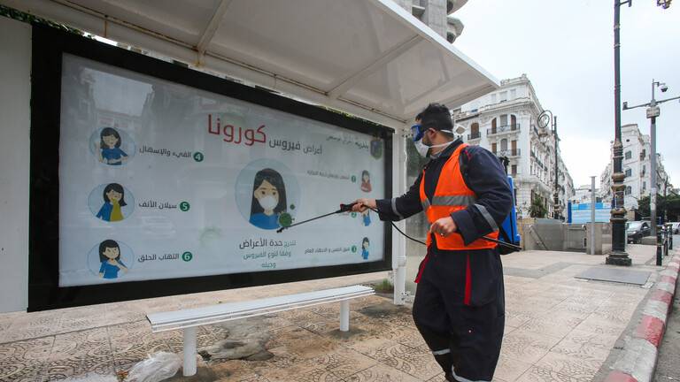 الجزائر تغلق أكثر من 500 مؤسسة تربوية بسبب كورونا