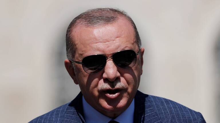أردوغان سيحضر "عرض النصر" في أذربيجان