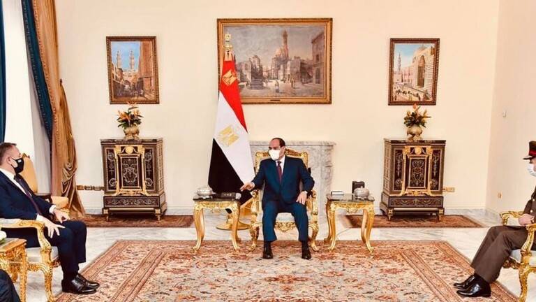 السيسي يؤكد التعاون العسكري مع قبرص واليونان من أجل أمن واستقرار شرق المتوسط