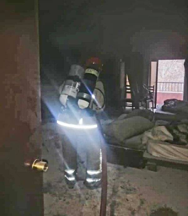 إخماد حريق داخل شاليه في فاريا كسروان