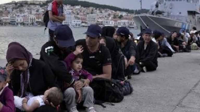 تركيا تتهم اليونان بمعاملة المهاجرين «بشـــكــل لا انساني»