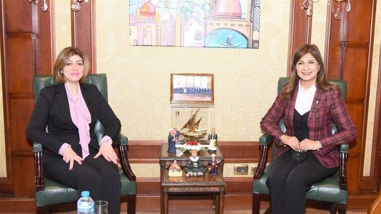 العراق ومصر يبحثان التعاون في مجال الهجرة والمهجرين