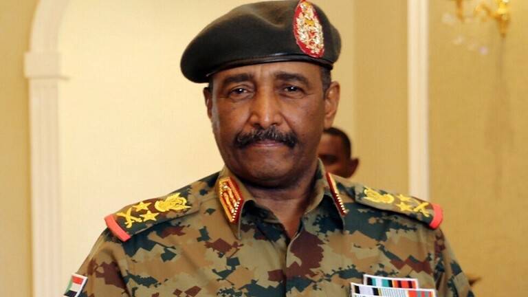 البرهان: رفع اسم السودان من قائمة الإرهاب يسهم في دعم الانتقال الديمقراطي