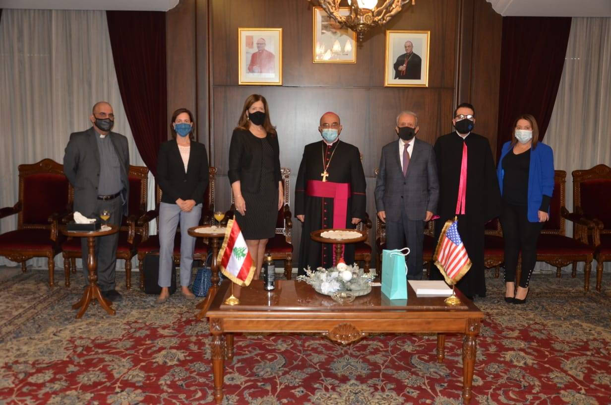 السفيرة الأميركية تزور مطرانية بيروت الكلدانيَّة