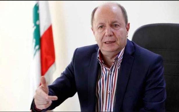 الاسـمر «PASSE PAR TOUT»