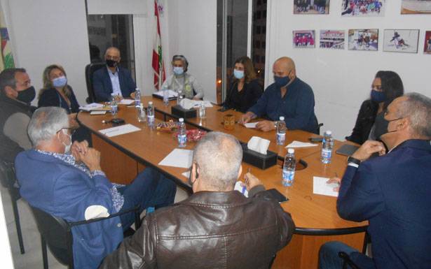 بدعوة من اتحاد التزلج على الثلج اجتماع برئاسة فريدي كيروز لممثلــي المحـطــات فـي لبــنـان