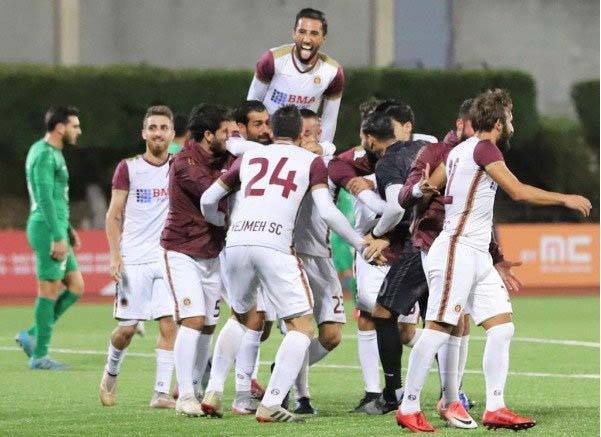 بطولة لبنان في كرة القدم ــ المرحلة الثامنة :
النجمة يقلب الطاولة على الأنصار ويتصدر والساحل ثانياً