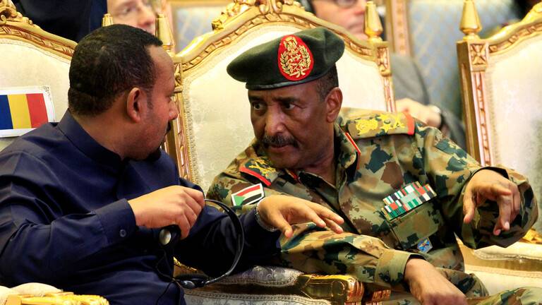 بعد كمين فتاك.. البرهان يتفقد القوات السودانية عند حدود إثيوبيا