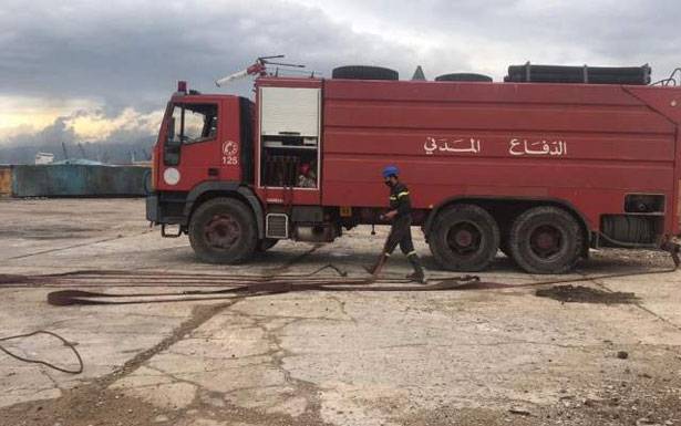 الدفاع المدني : نـــواصـــل تنفيذ المهام الموكـلـة الــيـنـا في المـرفأ