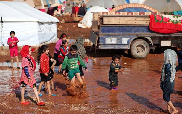 الأمم المتحدة : 9 من كل 10 أسر سورية لاجئة في لبنان تعيش في فقر مدقِع