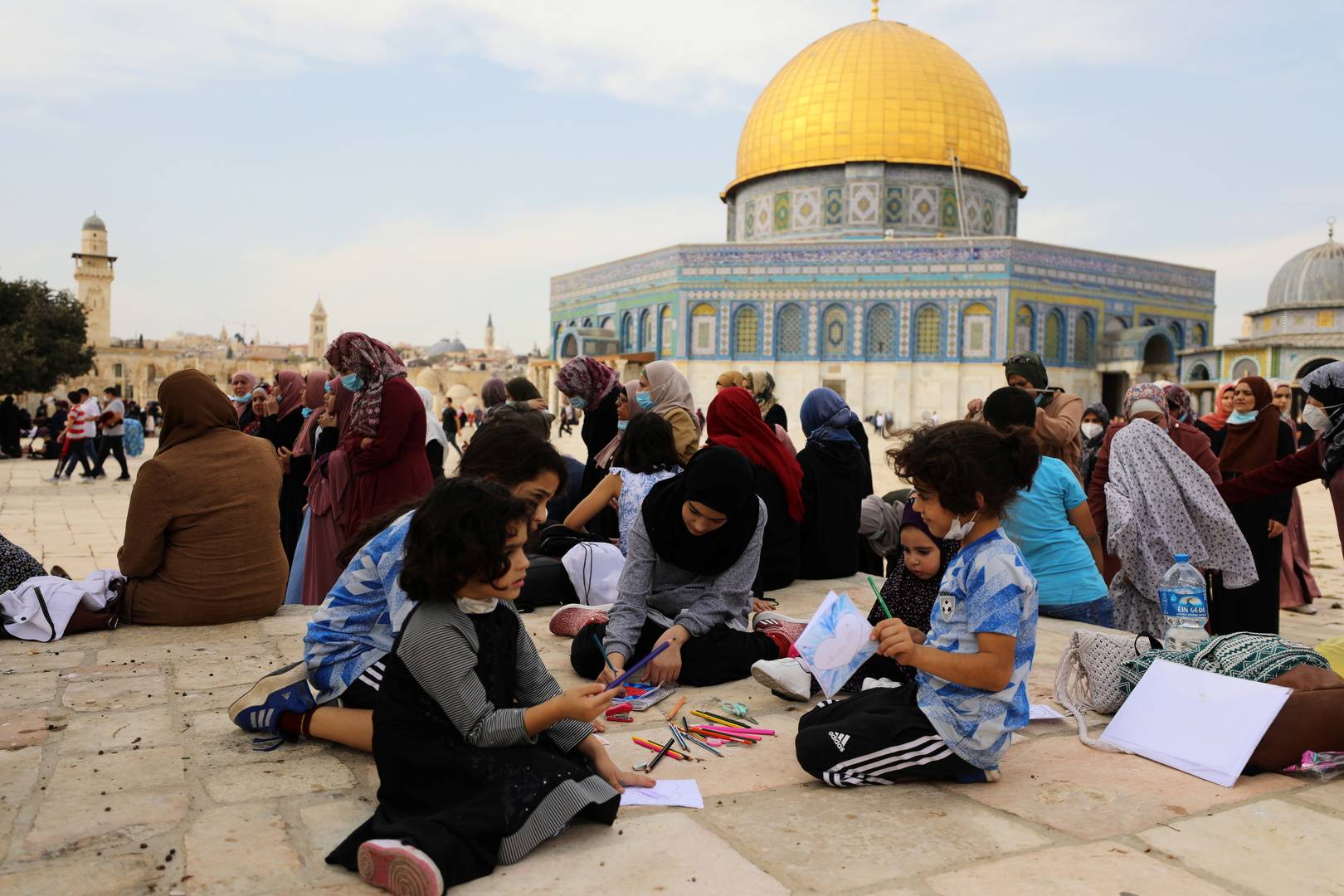 الأردن ومصر وفلسطين تؤكد على محورية القضية الفلسطينية وحل الدولتين