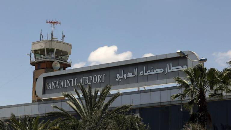 "أنصار الله": إغلاق مطار صنعاء يتسبب في موت العشرات يوميا والأمم المتحدة تؤيد هذا الاجرام