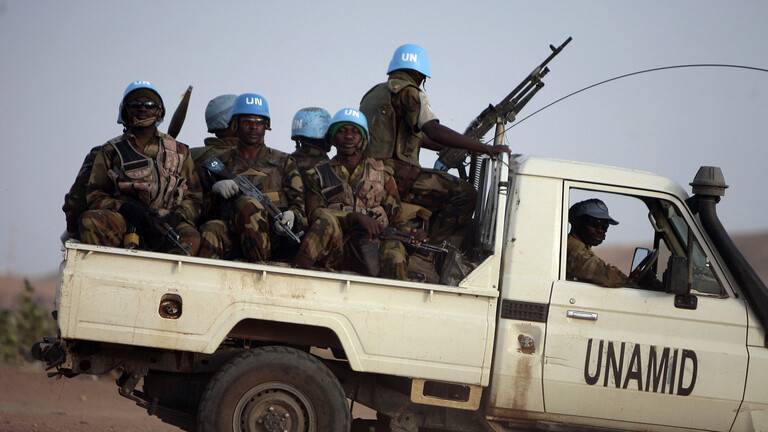 بعثة حفظ السلام في إقليم دارفور بالسودان تنهي عملها بحلول 31 كانون الاول