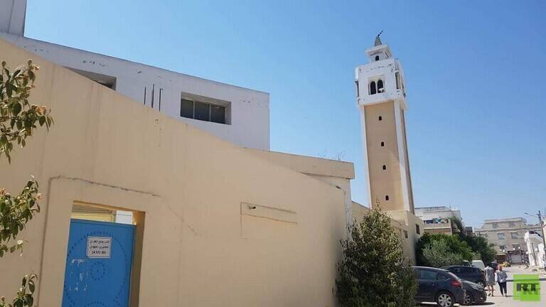 تونس.. محاولة خلع خمسة مساجد شمال شرق البلاد