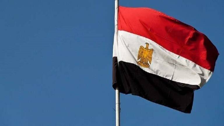 مصر تسعى للحصول على مزيد من لقاحات كورونا مع تزايد الإصابات