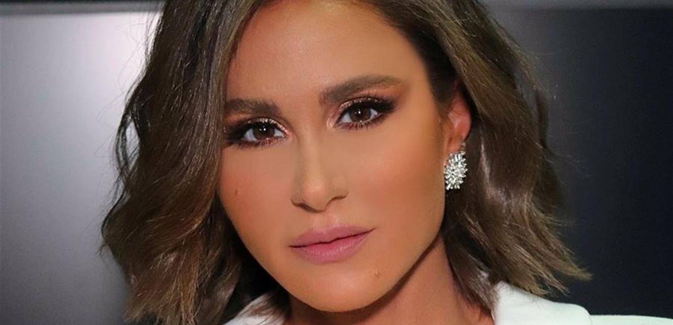 ديمة قندلفت ستفاجئ محبيها بعمل جديد خاص بالميلاد