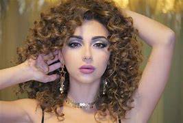 ميريام فارس تتحدث لأول مرة عن حياتها.. وتؤكد ان ابنيها سيغادران لبنان (فيديو)