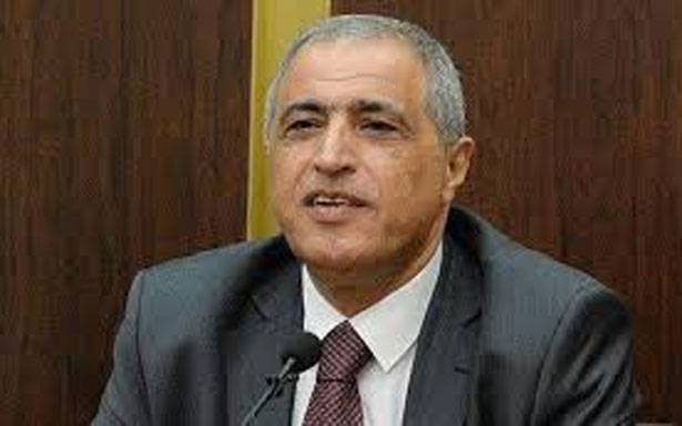 هاشم شكر دياب على تجاوبه باعادة جثمان الطالب الذي مات في كندا