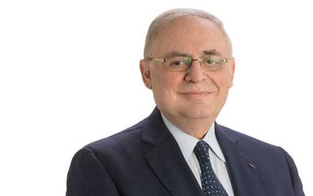 مستمر في عمــلـــه