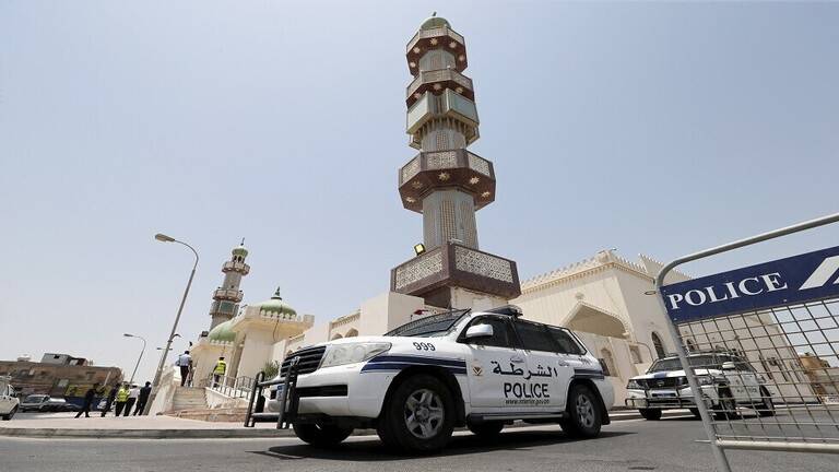 الكويت.. اعتقال متطرفين بحوزتهم ذخائر وأسلحة