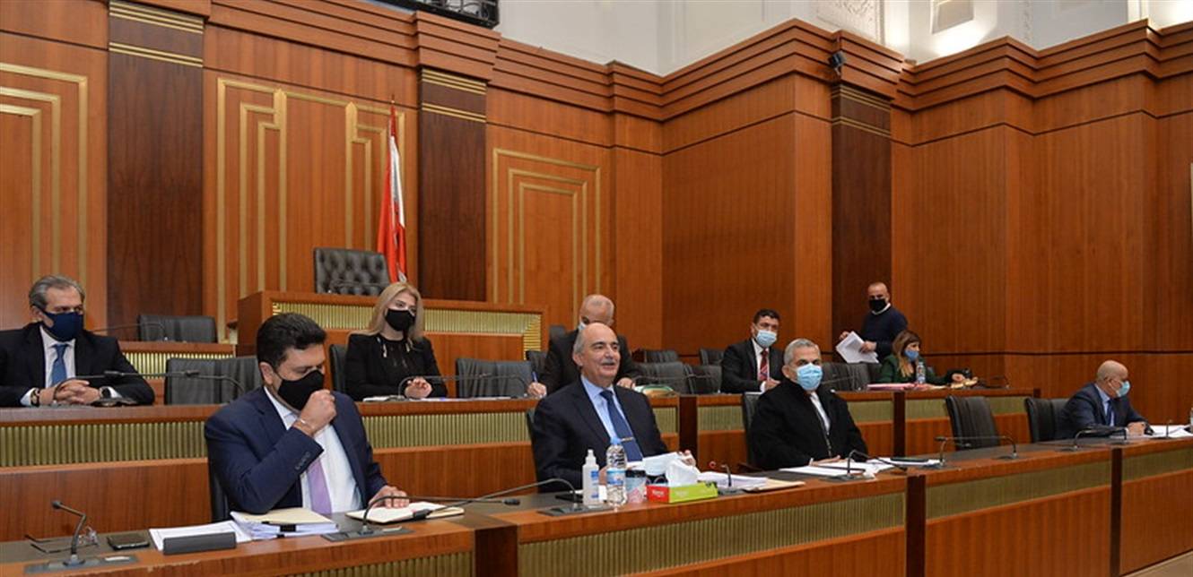 لجنة الاشغال تقرّ تأليف لجنة تقصي الحقائق لمناقشة ملف الكهرباء والمناقصات