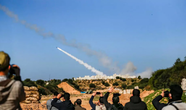 الفصائل الفلسطينية تطلق أكبر مناورة في غزة وتؤكد: المطبعين وأذناب الاحتلال سيذهبون إلى مزابل التاريخ