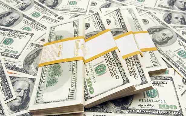 الحكومة قد تؤجّل حتى ربــيــع 2021 ... وهذا مصير سعر صرف الدولار العام المقبل