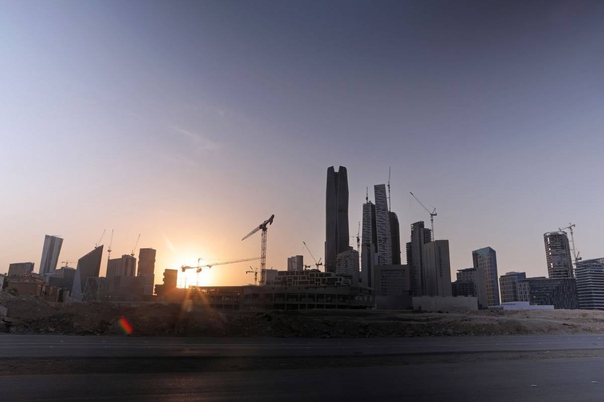 صندوق الاستثمارات العامة السعودي يؤسس شركة للخدمات الأمنية