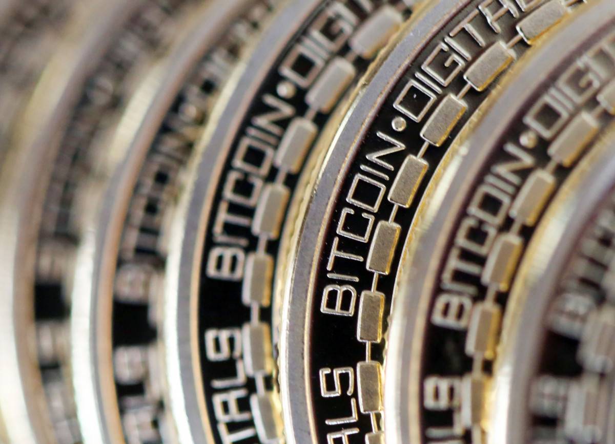 بتكوين تفتتح 2021 باختراق حاجز 30 ألف دولار
