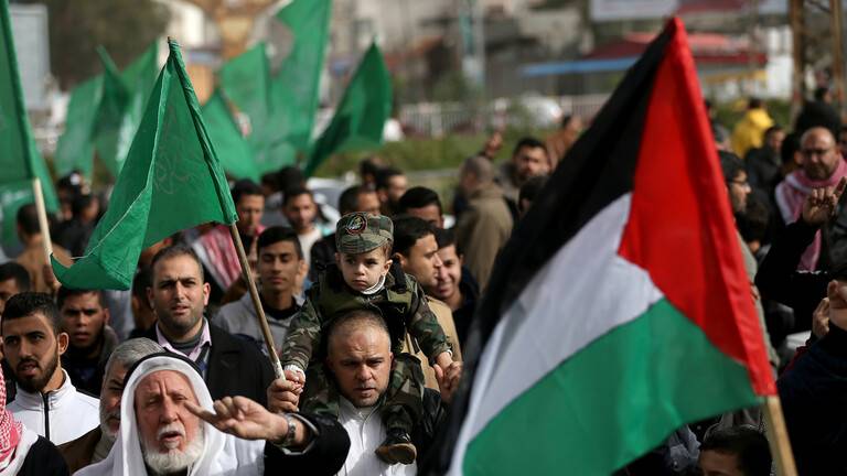 "فتح" و"حماس" تسلطان الضوء على حيثيات وآليات المصالحة الفلسطينية والدول الداعمة لها