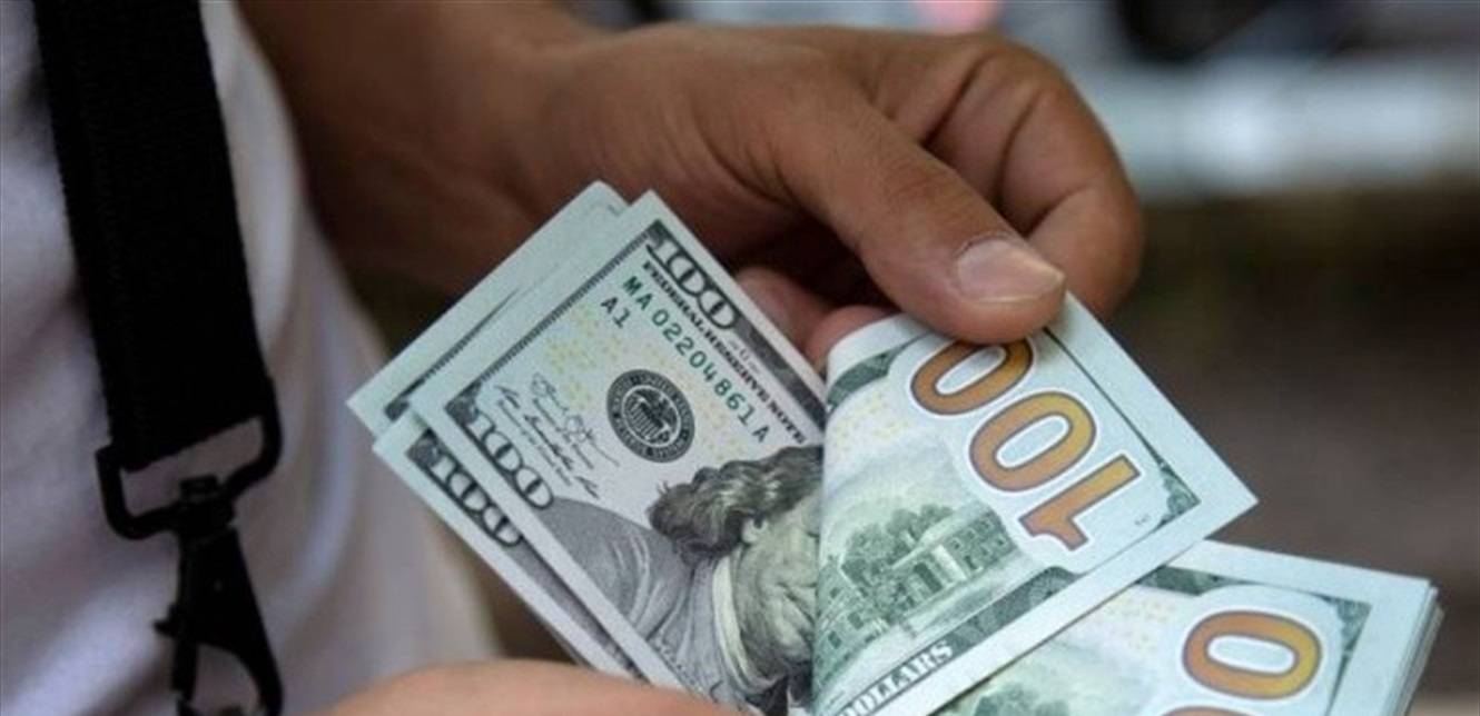 سعر صرف الدولار مقابل الليرة اليوم الأربعاء