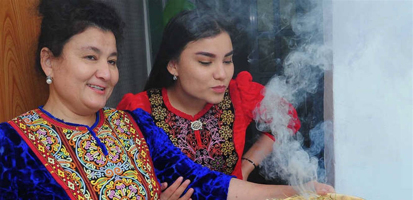 في تركمانستان.. نبتة لـ"محاربة كورونا" بلا أي دليل علمي