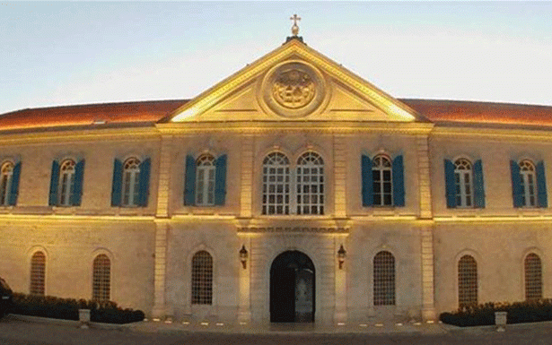 بكركي ستفعل اتصالاتها الخارجية والداخلية والحريري يعود بالساعات المقبلة
