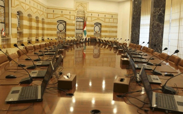 ملفّ التشكيل مُجمّد وترقّب لخُطوة رئيس الحُكومة المُكلّف المُقبلة ثلاث «لاءات» لعون... بمُواجهة ثلاث «لاءات» للحريري!