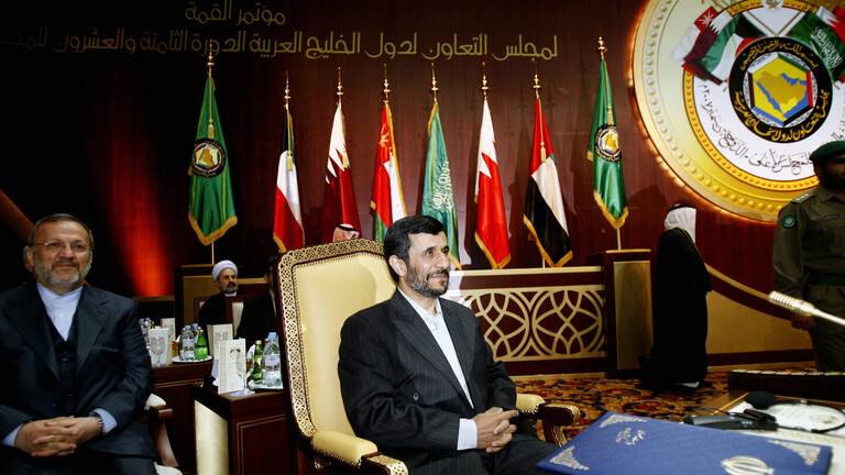 نجاد في رسالة إلى روحاني: ثمّة إشارات لمخطط حرب مدمرة في الشرق الأوسط والخليج