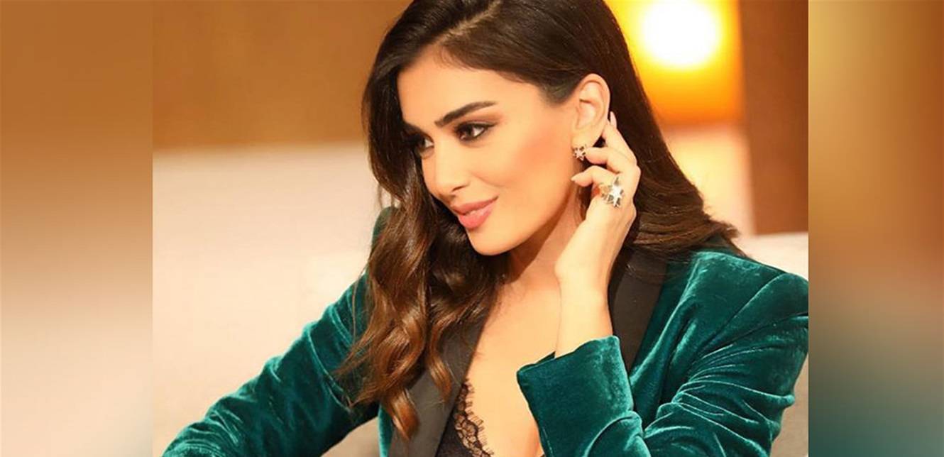 جيسيكا عازار مُصابة بكورونا وتوضح حقيقة تخالطها مع أصدقائها