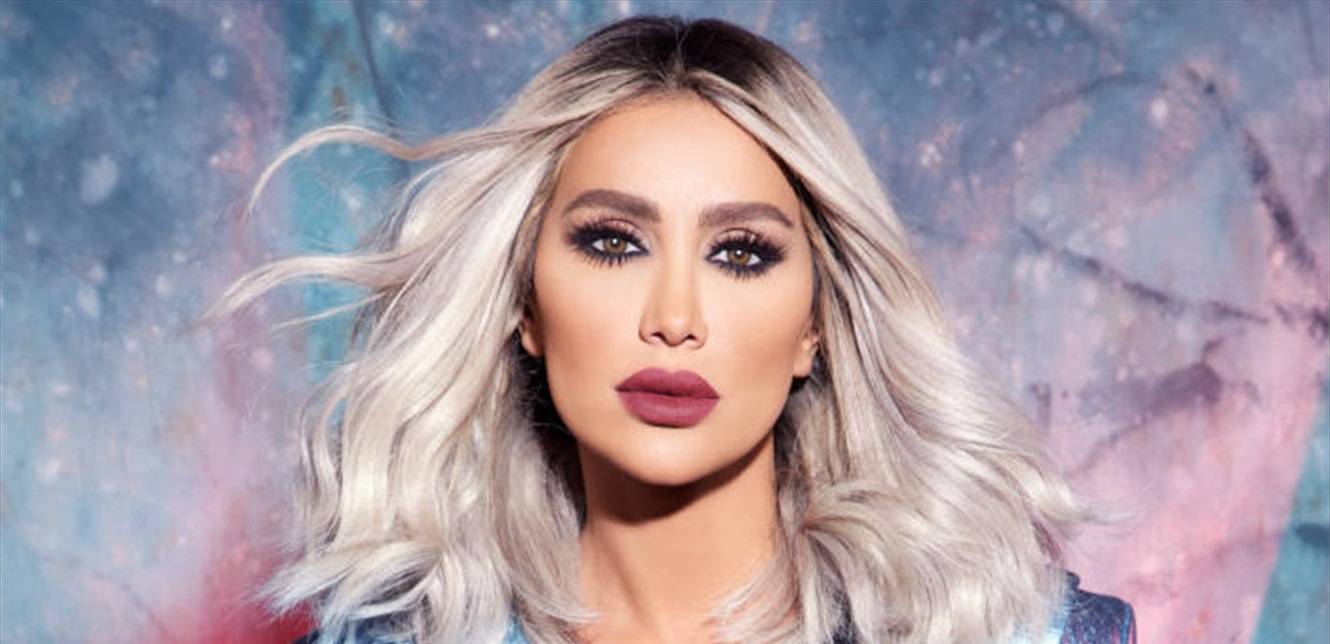 مايا دياب تتعرض لموقف محرج وتدخل بنوبة ضحك (فيديو)