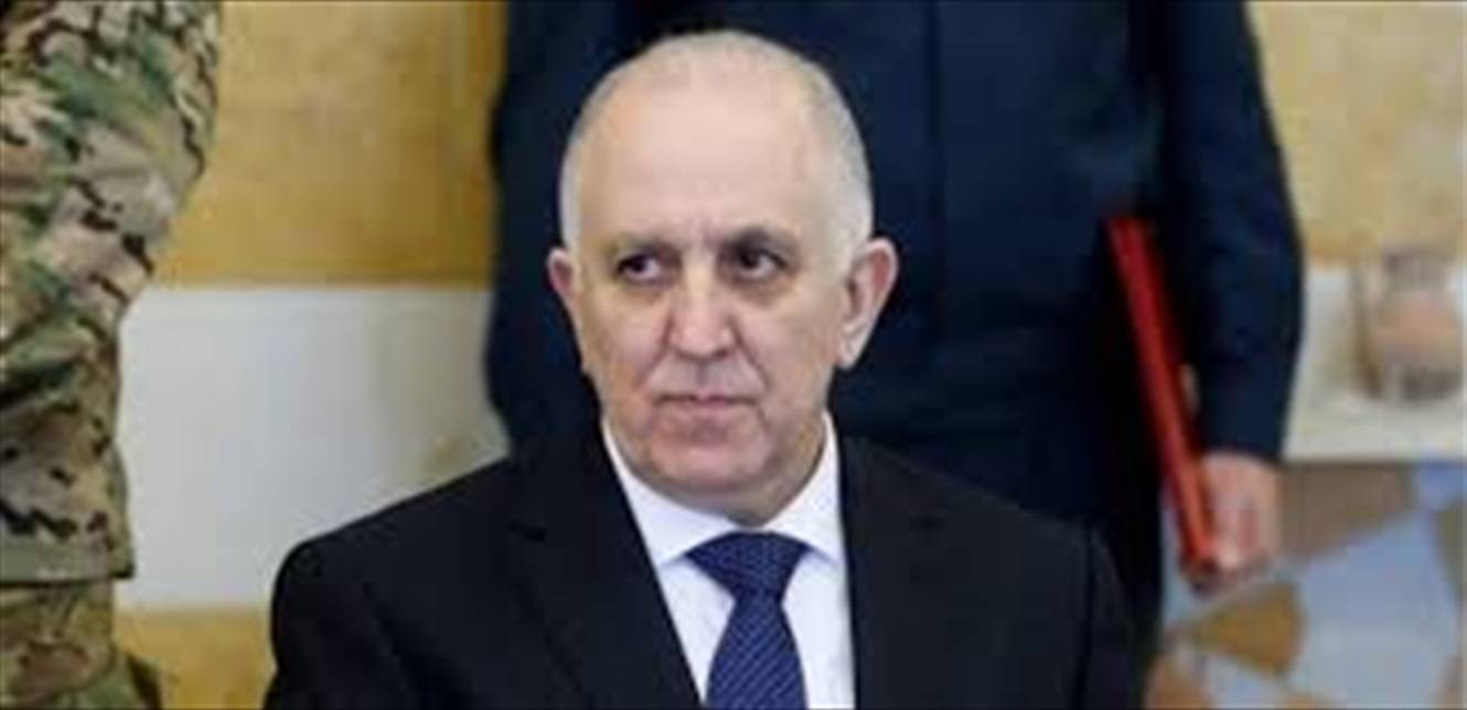 وير الداخلية لن يوقع على تراخيص 