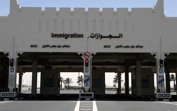 قرقاش : فتح الأجواء والمعابر مع قطر اليوم ولكن عودة العلاقات كاملة ستستغرق وقتاً