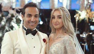 هنا الزاهد بلوك مختلف تماماً وزوجها يساندها بطريقته (صورة)