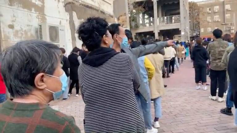 الصين.. حجر لأسبوع كامل في مدينة لانغ فانغ بعد اكتشاف إصابة كورونا